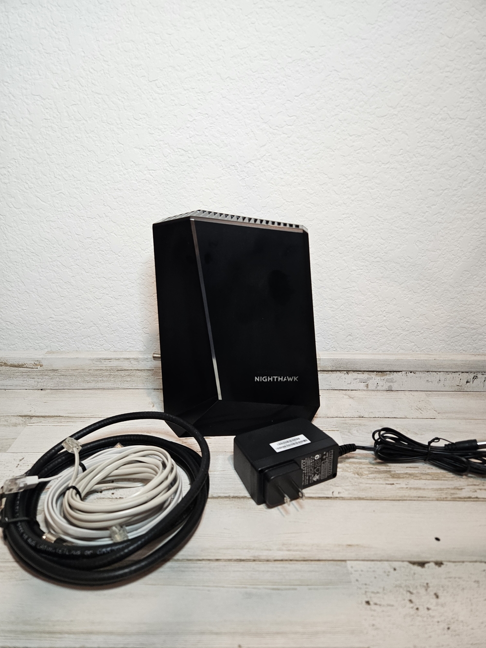 NETGEAR Nighthawk Voice Cable Modem CM2050V - Picture 5 of 7